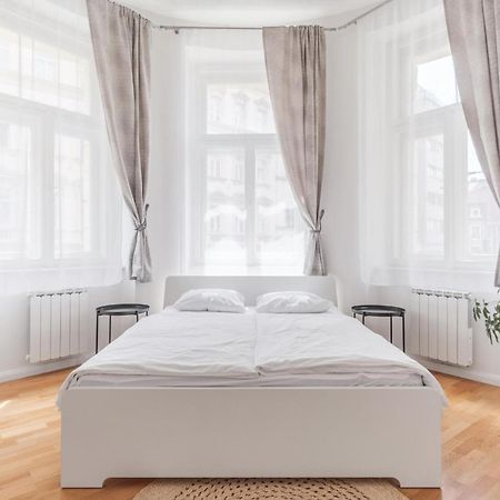 Prague Days - Elegant Studios Near Wenceslas Square エクステリア 写真
