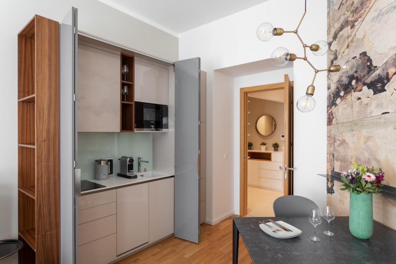 Prague Days - Elegant Studios Near Wenceslas Square エクステリア 写真