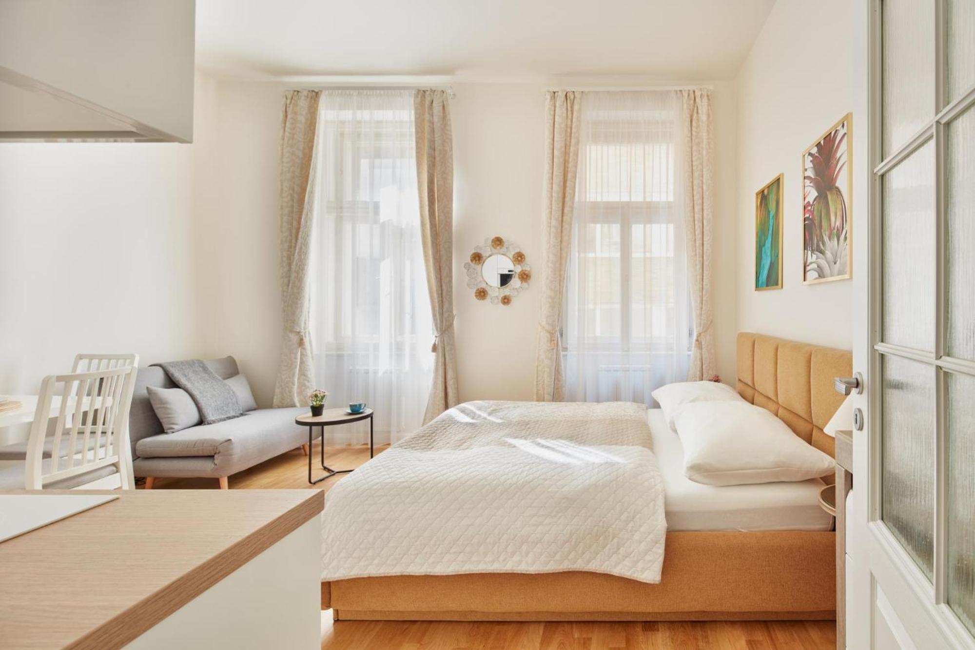 Prague Days - Elegant Studios Near Wenceslas Square エクステリア 写真