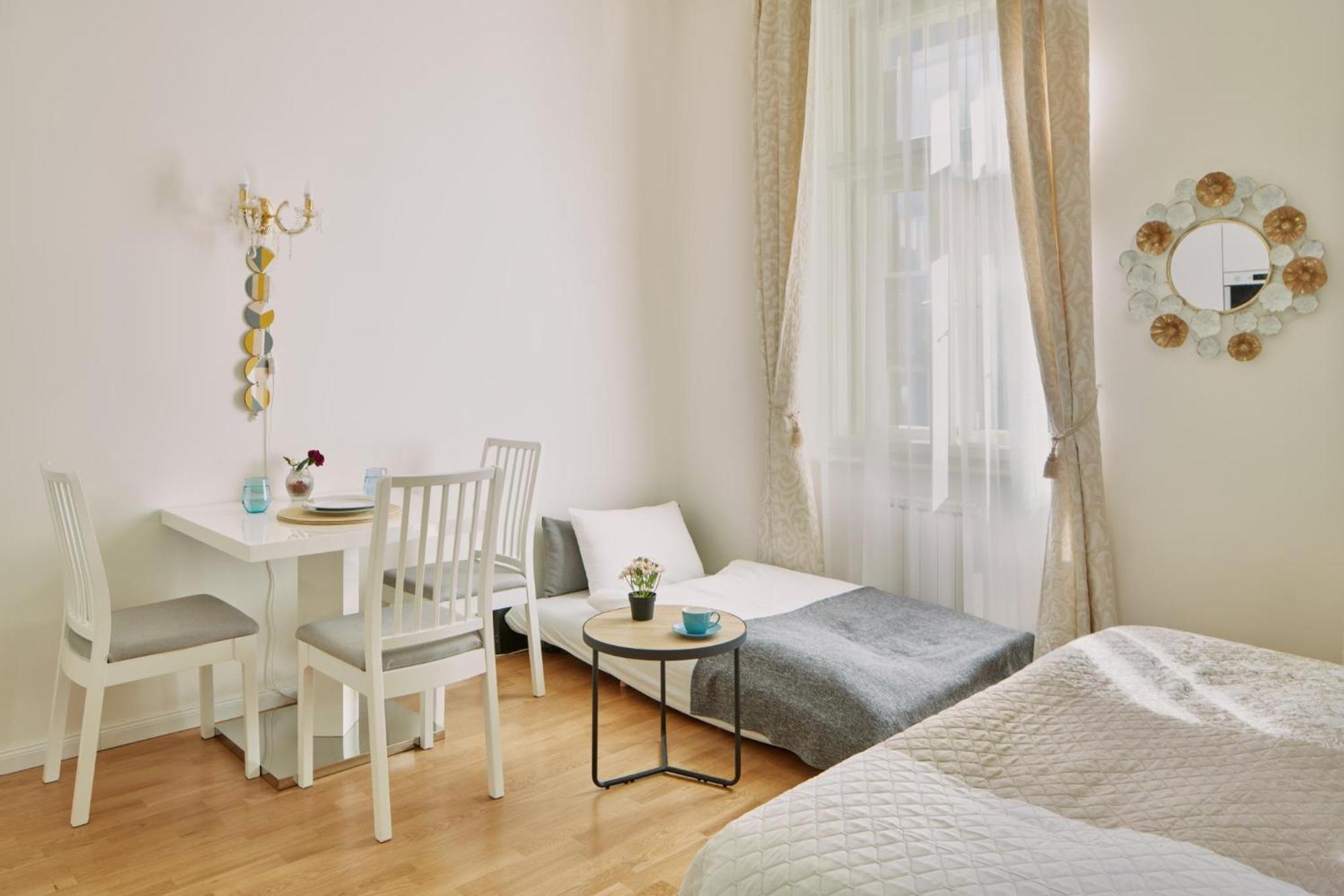 Prague Days - Elegant Studios Near Wenceslas Square エクステリア 写真